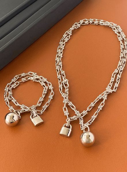

silver gold lock u chain necklace ball pendant bracelet women jewelry set europe designer gift party runway trend hardwear buckle bracelets