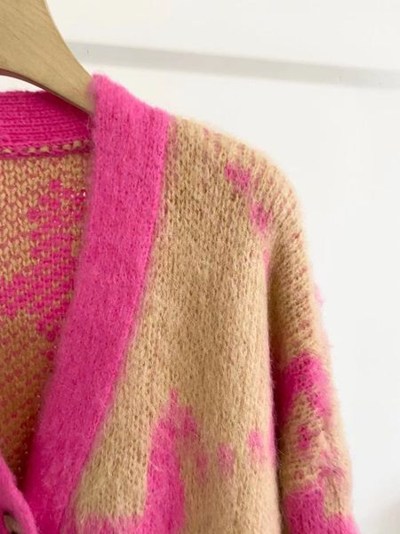 

sweaters women sweater jacquard contrast color knitted cardigan coat, White;black