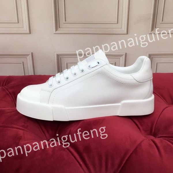 

2023 luxurys designer track sneakers platform trainer shoes mens women leather sneaker white black comfortable shoes