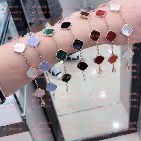 

luxury clover four designer fashion charm bracelets for girls women 18k gold silver black white red green brand bracelet wedding party jewel, Golden;silver