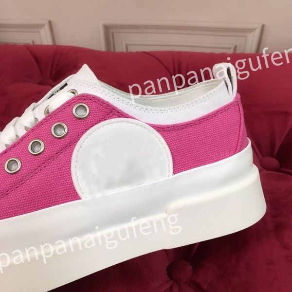 

2023 new luxurys designer sneakers vintage casual shoes men women trainers leather reflective sneaker platform shoes, Black