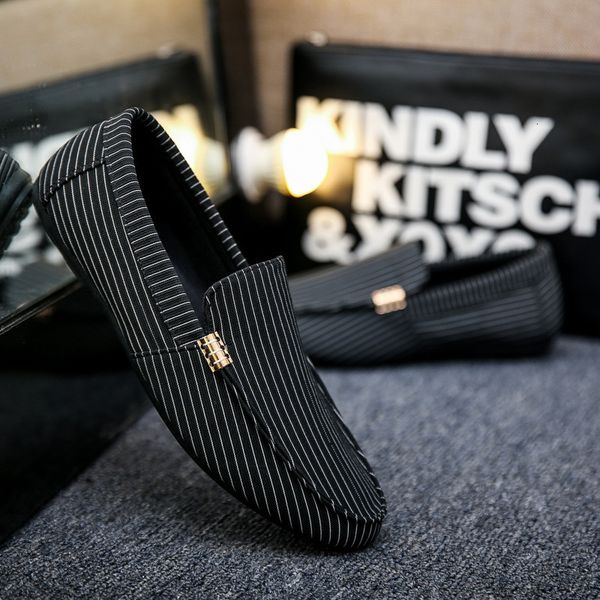 

dress shoes spring summer mens loafers plus size lightweight comfortable flat casual shoes men breathable slip on soft leather driving shoes, Black