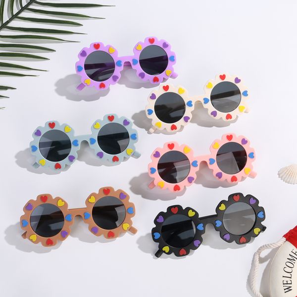

childrens mittens kids round flower cute antiuv beach sunglasses with heart charms for pography 230426, White