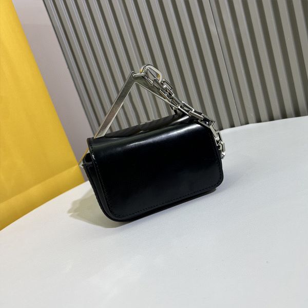 

fashion design bag mens and womens fashion solid color one shoulder bag mini portable handbag classic chain bag 1107