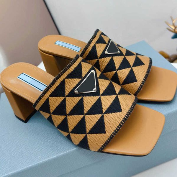

new womens brand sandals high heels slippers with triangular signature on the upper classic casual sandals holiday sandals high quality, Black