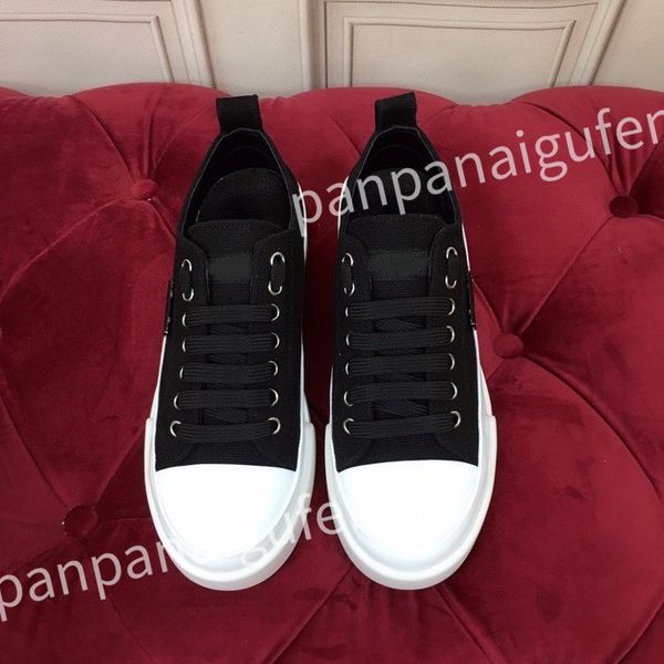 

2023 designer track sneakers platform trainer shoes men women leather sneaker white black comfortable shoes