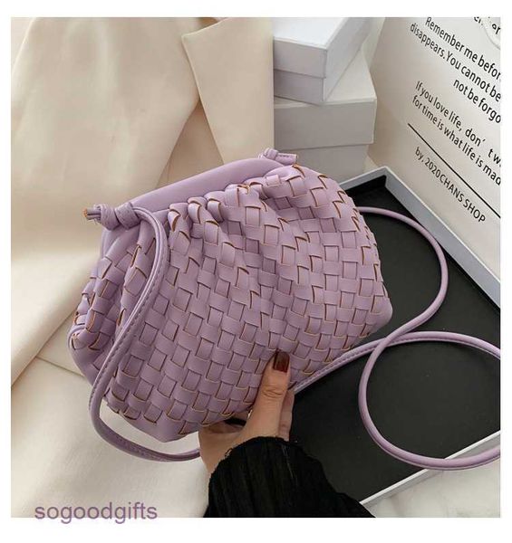 

mini bottegas bag jodie venetas summer women's small bag 2023 new fashion woven cloud net red messenger 1 with logo 3yey