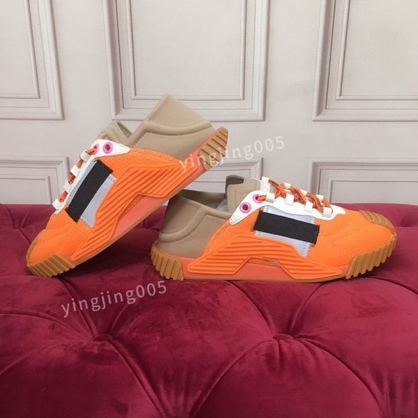 

2023new designer men causal shoes fashion mens leather lace up platform sole sneakers white black womens velvet suede