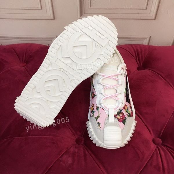 

new designer mens causal shoes fashion mens leather lace up platform sole sneakers white black mens womens luxury velvet suede2023