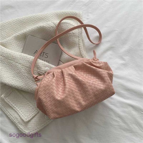 

mini bottegas bag jodie venetas leisure bag spring and autumn women's 2023 new fashion texture messenger simple woven pleated cloud wit