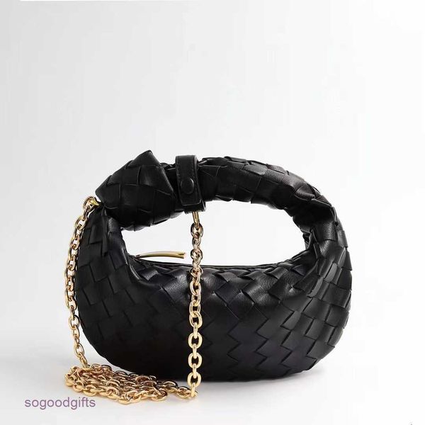 

bag mini bottegas jodie venetas autumn and winter 2023 new cowhide woven bag knotting pleated dumpling leather armpit hand me with logo 2sn2