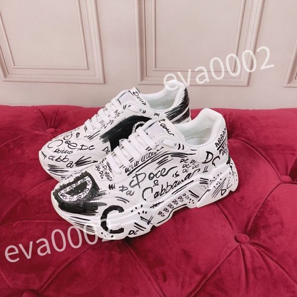 

2023 new luxury fashion womens mens shoes womens sneakers white black shoes designer trainers quality high for womens mens