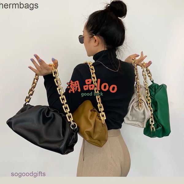 

italy bag bags cloud 2023 bottegas designer venetas high small fashion summer texture single shoulder female foreign style chain cross dbvq