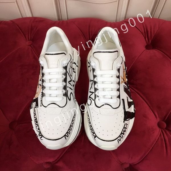 

2023 luxurys casual shoes women travel leather sneaker fashion lady flat designer running trainers letters woman shoe platform men gym sneak, Black