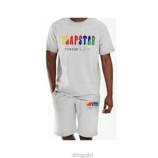 

shirt 22ss new trapstar london t men and women embroidered chenille decoded chord suit - revolution luxury trapstars tee trapstar. 12 10 t2z, White;black