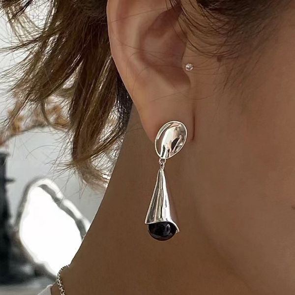 

simple stud 925 silver luxury designers droplet shape stud earrings famous women round crystal rhinestone pearl earring wedding party jewerl