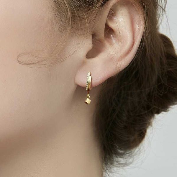 

charm korea geometris kristal jimat persegi liontin anting menjuntai kecil untuk wanita warna emas mode pernyataan perhiasan aa230427, Golden