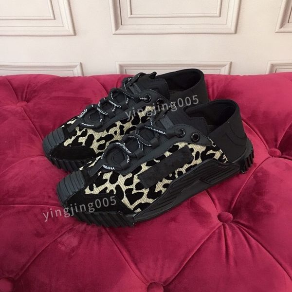 

2023new designer men causal shoes fashion men leather lace up platform sole sneakers white black mens women luxury velvet suede