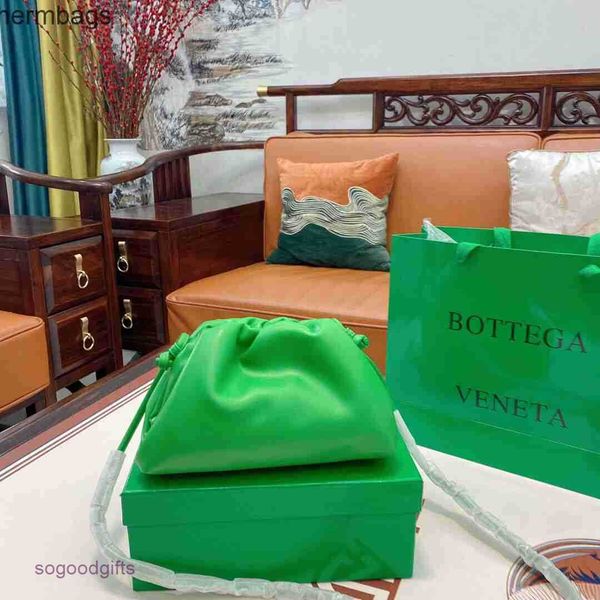 

italy bag winter designer single venetas cloud messenger fashion bags shoulder bottegas handbag small ewdb r2hd with logo bysj