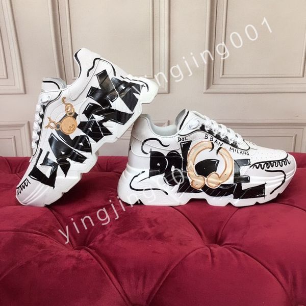 

2023 new luxurys casual shoes women travel leather sneaker fashion lady flat designer running trainers letters woman shoe platform men gym s, Black