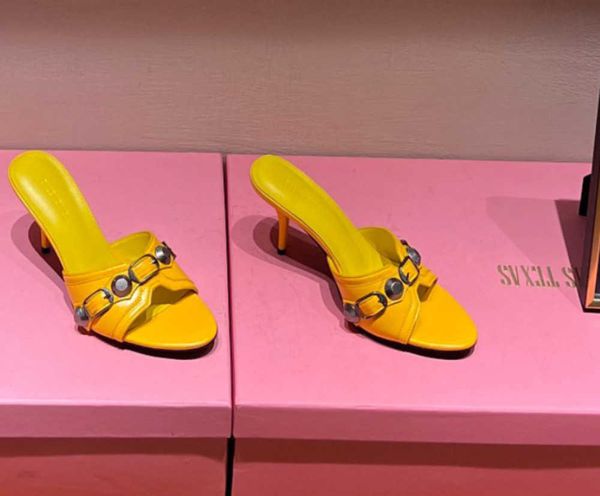 

cagole lambskin leather mules sandals stud buckle embellished shoes rounded slip on open toes stiletto heel womensl uxuryd esignerss hoef or, Black