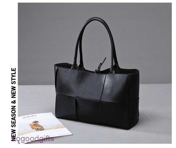 

bag mini bottegas jodie venetas high end women's bag s2023 new style vegetable basket hand lady s fashion hand woven 1 with logo gf1b