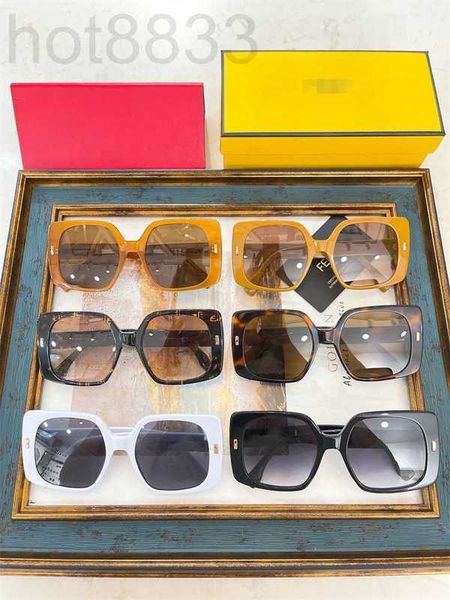 

sunglasses designer 2023 new women's square frame sun glasses qzs9, White;black