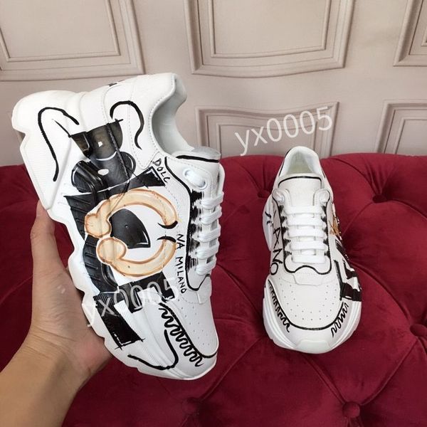 

2023brand sneaker casual shoes trainers dress shoes mens leather breathable open for change outdoor sports sneakers, Black