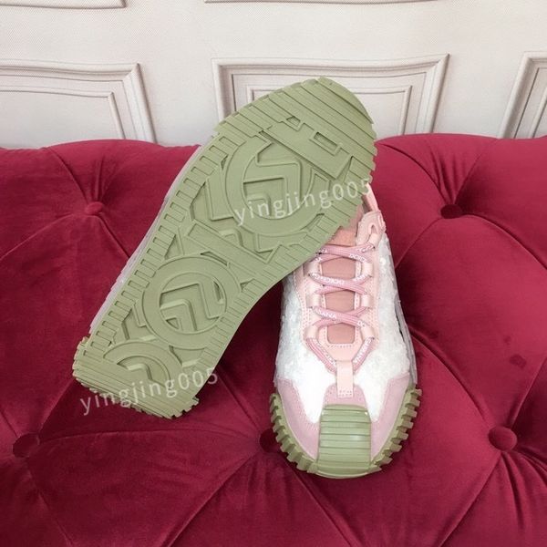 

designer causal shoes fashion men leather lace up platform sole sneakers white black womens velvet sued2023