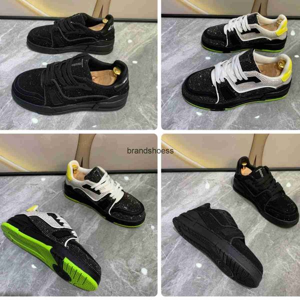 

2023 new high beauty fashion men's luxury diamond versatile board shoes thick sole casual shoes low sports shoes, Black