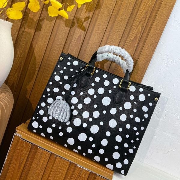 

designer women classic bag onthego the tote bag dot pumpkin minitote bags yayoi kusama large-capacity one-shoulder diagonal handbag painted