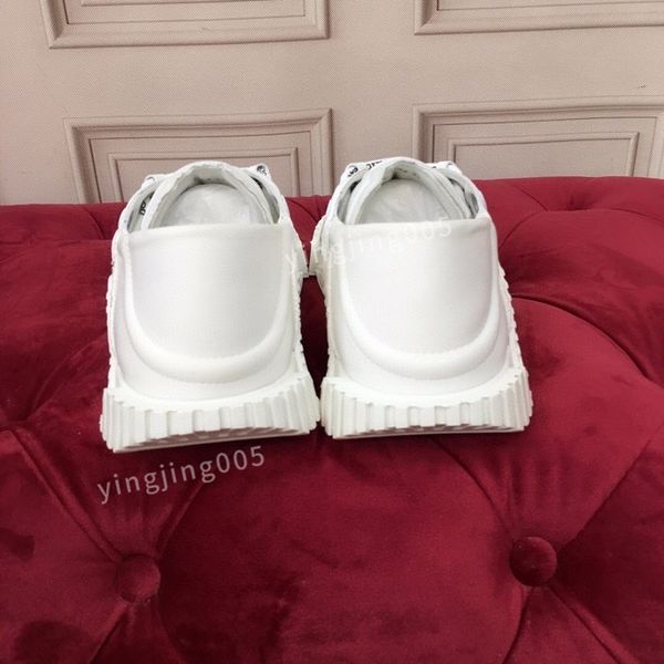 

new designer men causal shoes fashion women leather lace up platform sole sneakers white black womens velvet sued2023