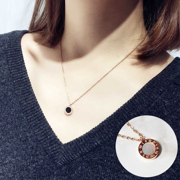 

2023 clover necklace four leaf chain jewelry colorless and allergic fashion korean version versatile simple grass female neckchain collar ch, Silver