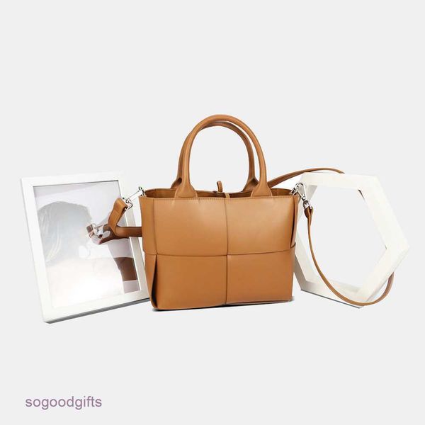 

bottegas bag point venetas simple fashion leisure 2023 new handbag large capacity pure color cow leather woven child mother tote diagonal cr