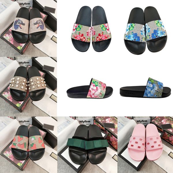 

2023 designer slides men women rubber slippers fashion classics sandals shoes flip flop summer sandal beach slide mens sneaker slipper, Black