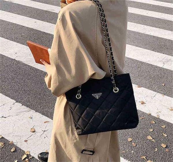 

high version large capacity female parachute wandering nylon rhombic chain single messenger1p7r 85 off online s8783883