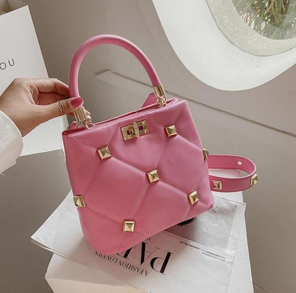 

evening bags trendy fashion bucket bag large capacity ladies summer cat messenger female net red oneshoulder handbag7353659