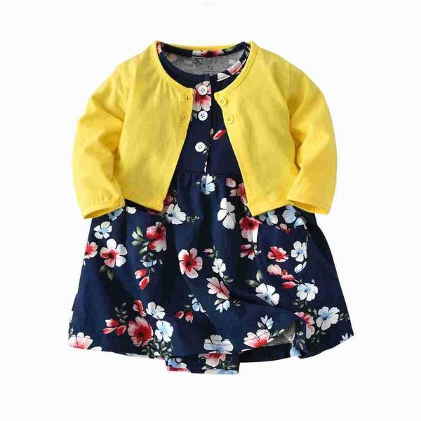 

clothing sets baby clothes girl's cotton long sleeve coat halter skirt two, White