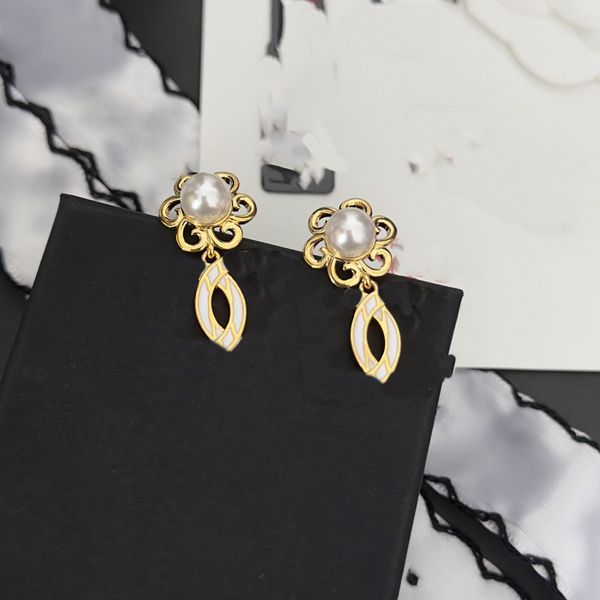 

c earring luxury designer stud earing letter ccity fashion brand women jewelry metal crystal pearl gold earrings cjeweler woman gift orecchi, Golden;silver