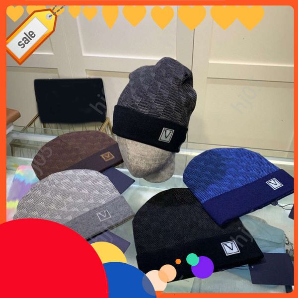 

1Plaid designer beanie designer hats for men knitted bonnets winter hat fall thermal skull cap ski travel classical luxury beanies brown black grey keep wxx, 4#