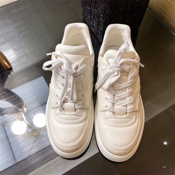 

casual shoes luxury women travel leather lace-up sneaker 100% cowhide fashion lady flat designer running trainers letters shoes designer wom