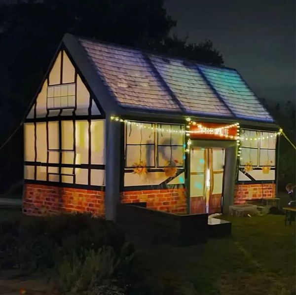 

8x5m attractive oxford 6x4m outdoor party tent center inflatable bar pub air pub house nightclub shelter with 2 doors for holiday event, Black;white