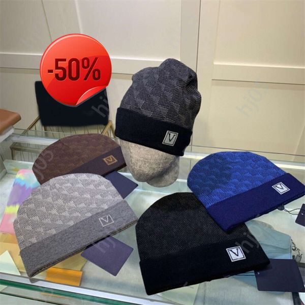 

aPlaid designer beanie designer hats for men knitted bonnets winter hat fall thermal skull cap ski travel classical luxury beanies brown black grey keep warm mz0121, 3#