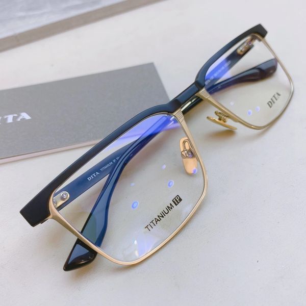 

true dita premium ultra light pure titanium version large box retro myopia frame dtx125 glasses frame, White;black