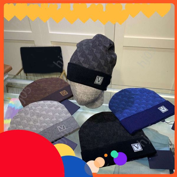 

1Plaid designer beanie designer hats for men knitted bonnets winter hat fall thermal skull cap ski travel classical luxury beanies brown black grey keep warm5xx, 1#