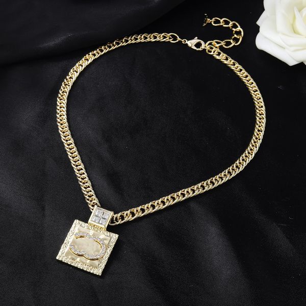 

designer letter ccity fashion c pendant necklaces luxury brand gold necklace women jewelry metal crystal pearl cjeweler woman gift j99rt, Silver