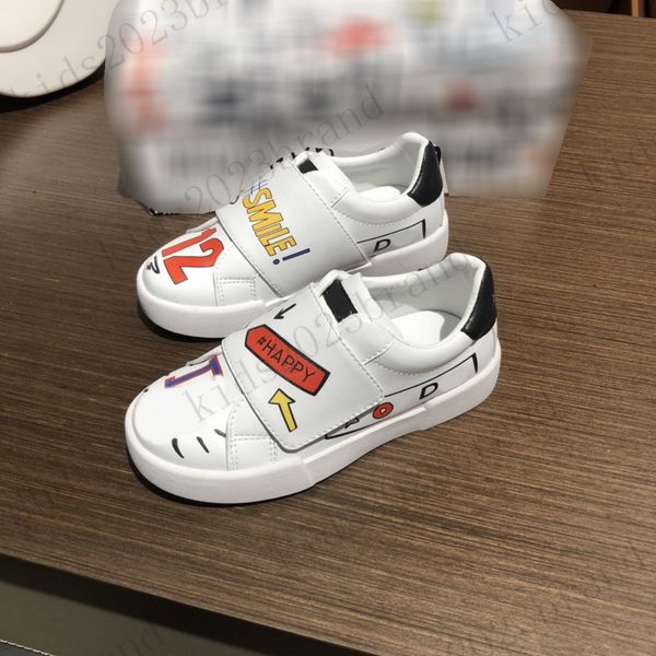 

2023ss boys designer sneakers brand newly children sports shoes high end kids casual shoes the latest elastic sneakers size 26-35cm, Black;red