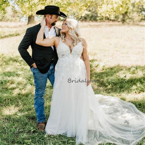

spaghetti straps boho wedding dress plus size 2023 v neck backless lace bohemian beach bridal gowns civil garden country bride women outdoor, White
