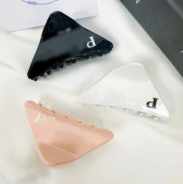 

new style high-quality luxury womens designer triangle hair clip for women girls brand letter designer hair claw fashion hair claw hairpin h, Golden;silver