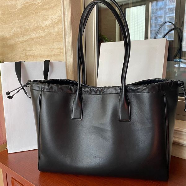 

10a cc cabas designer drawstring bag cowhide leather handbags womens shoulder crossbody shopping bags fashion triomphe large 44cm tote ing, Black;red